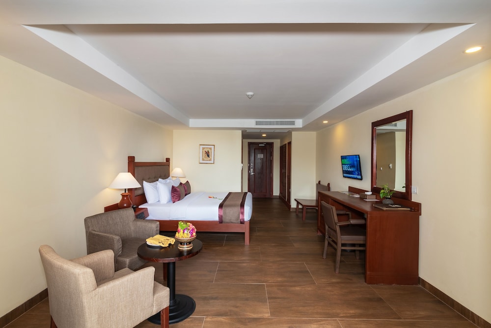 Deluxe Double Room, Bathtub, Balcony