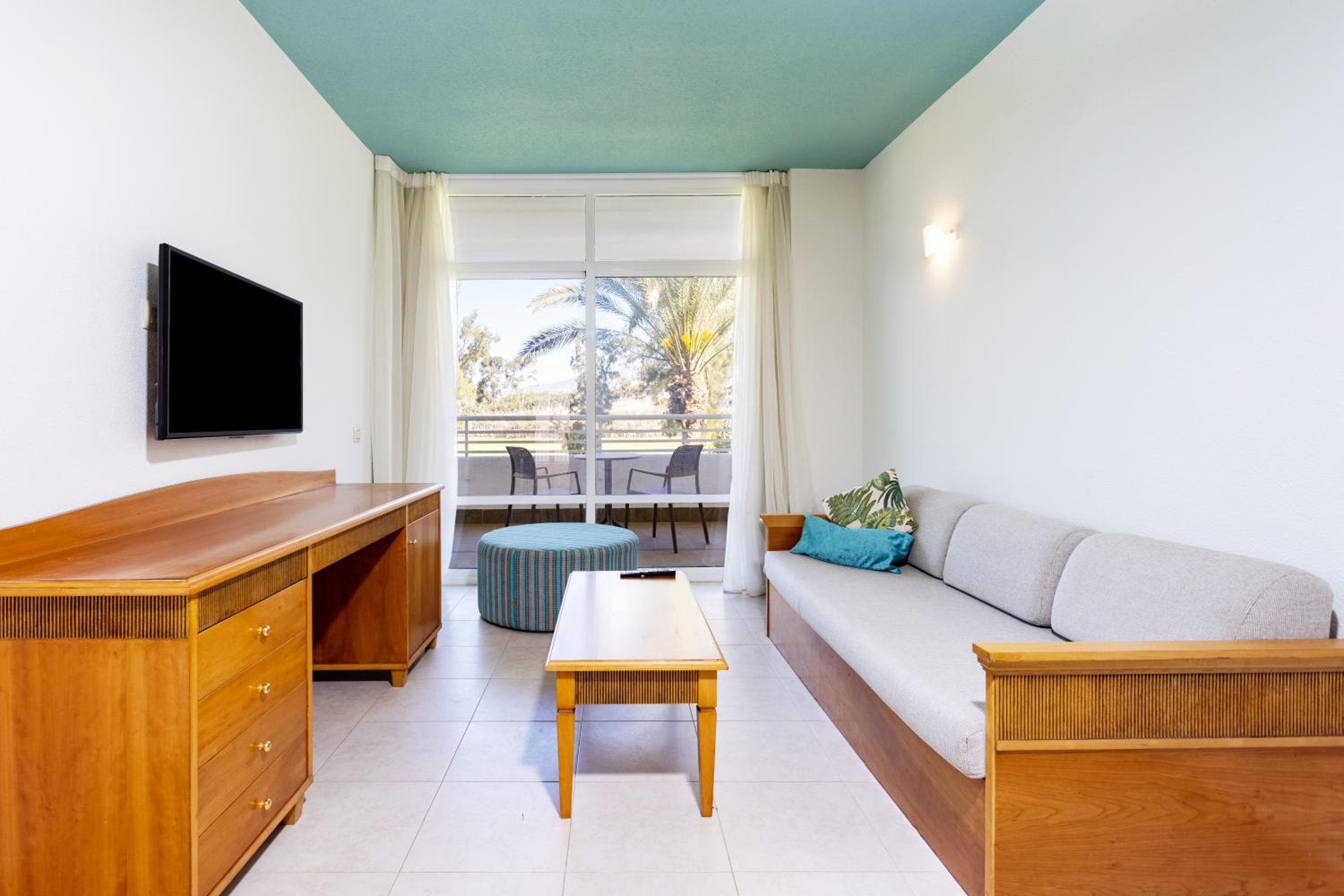 Standard Suite