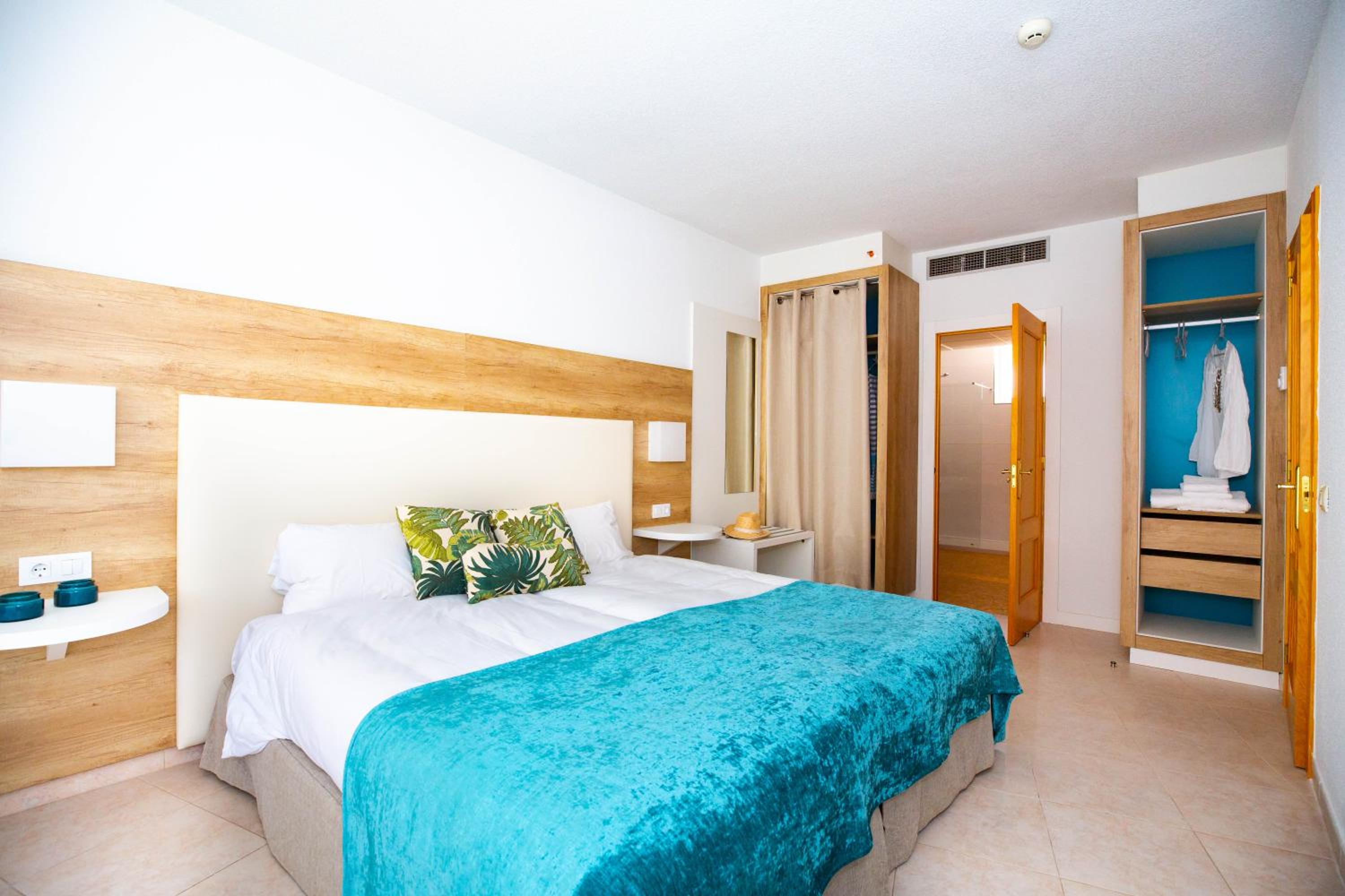 Suite with Golf Course View