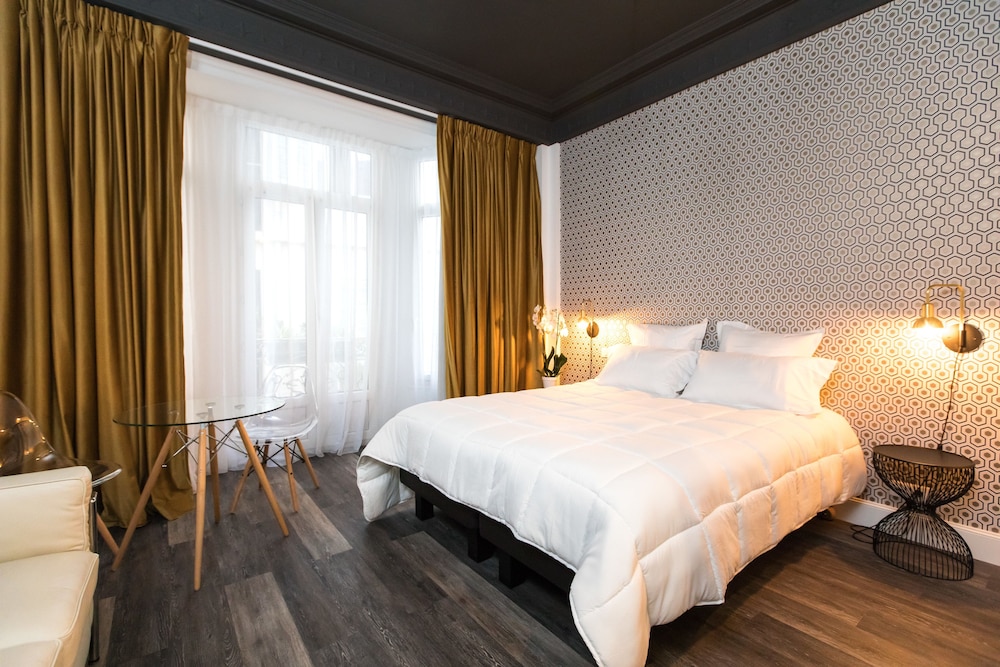 Junior Suite, Bathtub