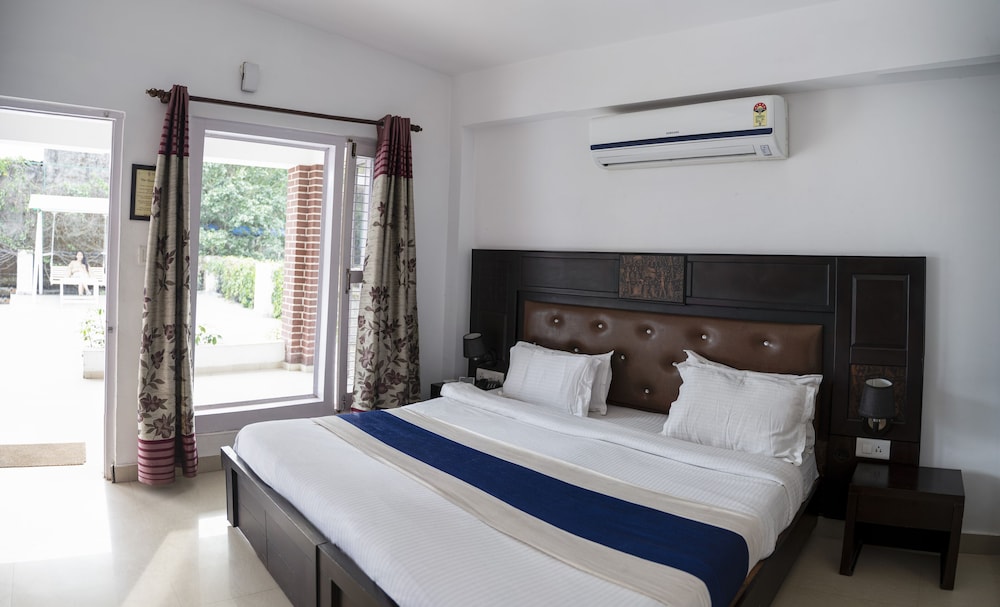 Rooftop Room
