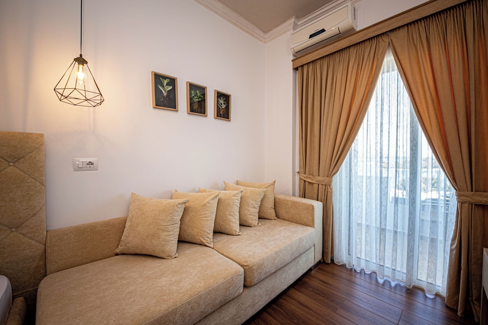 Superior Double Room, Balcony