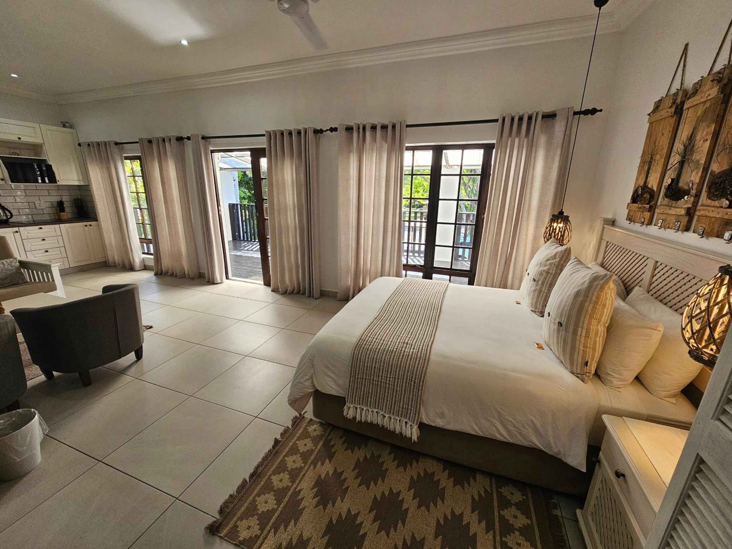 Superior Apartment with Balcony