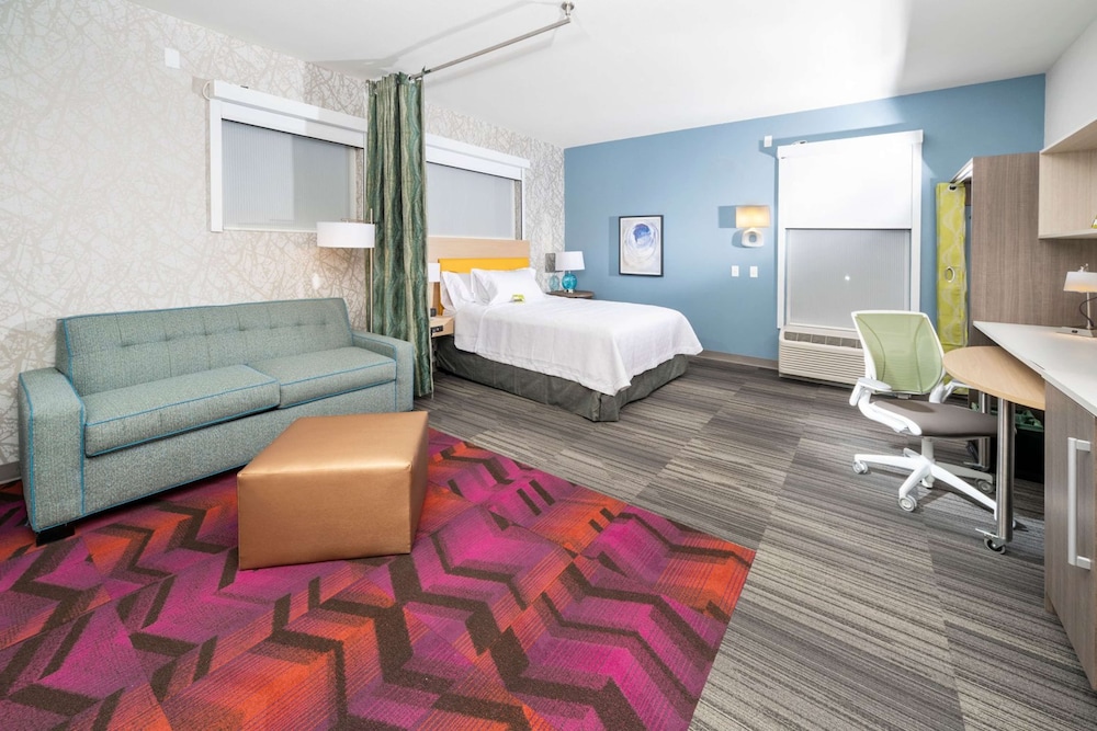 Room, 1 Queen Bed, Accessible (3x3 Shower)