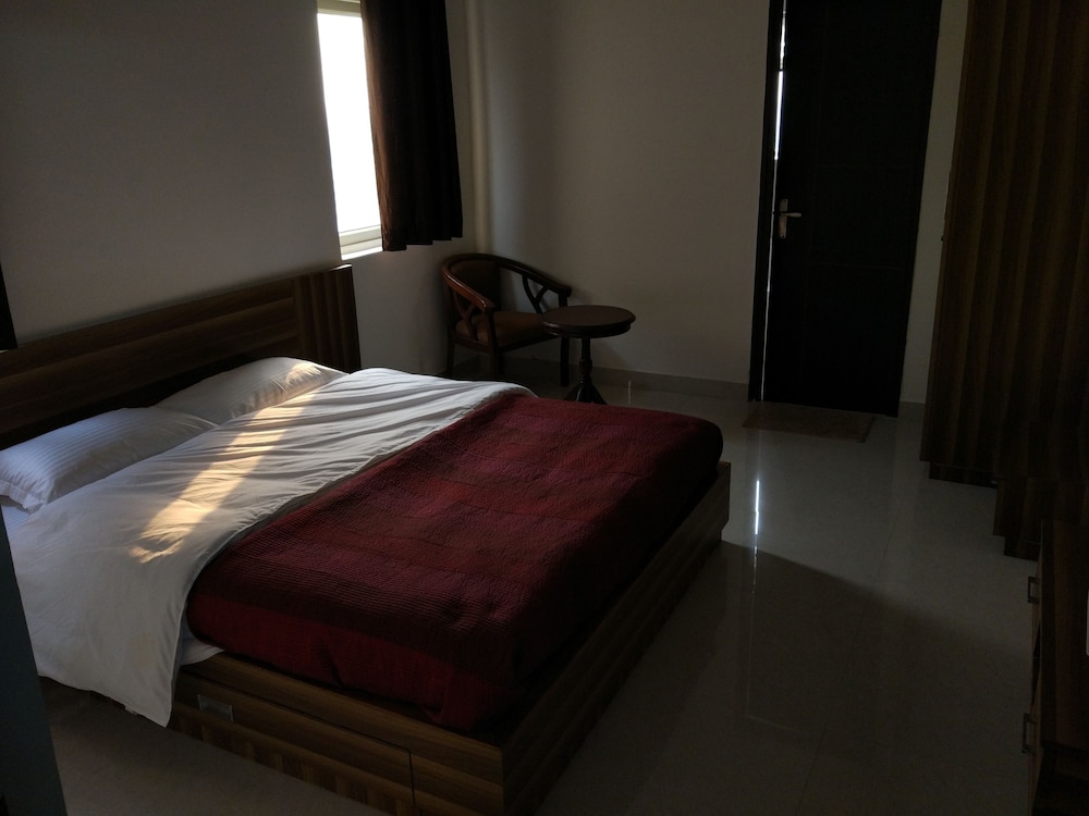 Luxury Twin Room, 2 Bedrooms, Accessible, City View