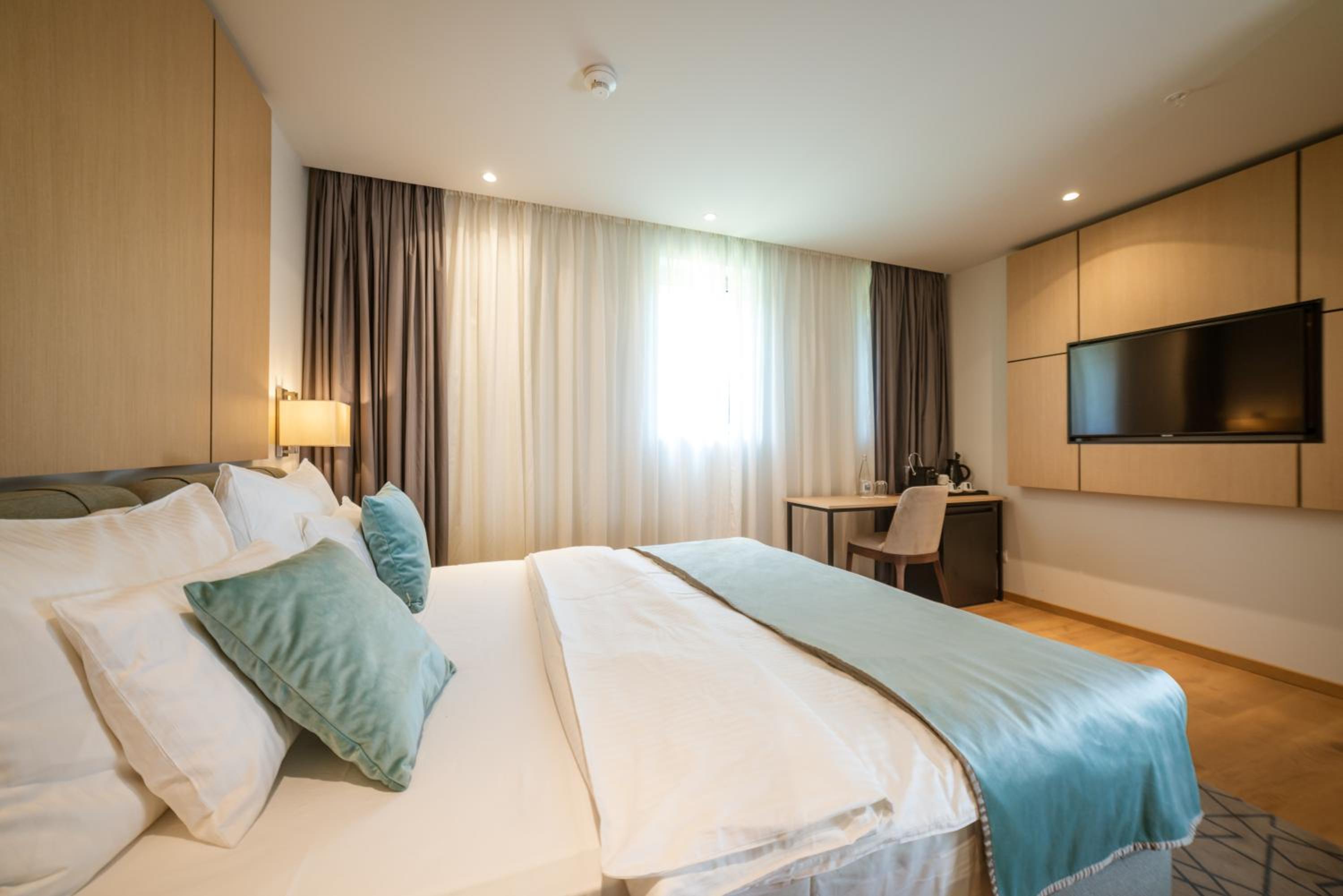 Premium Apartment