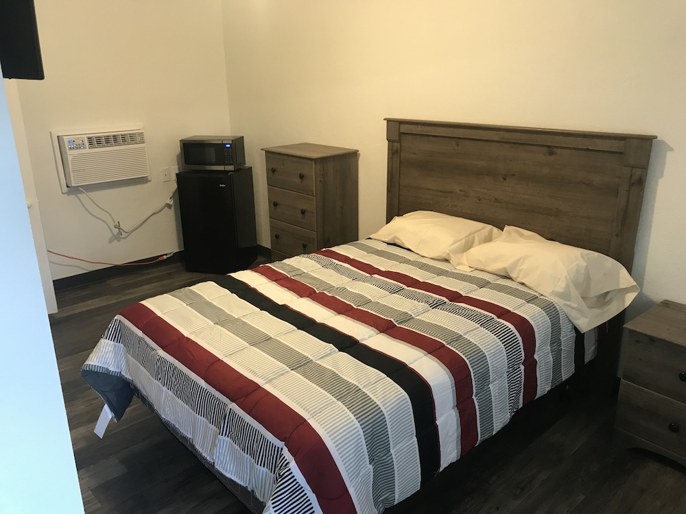 Suite, Kitchen