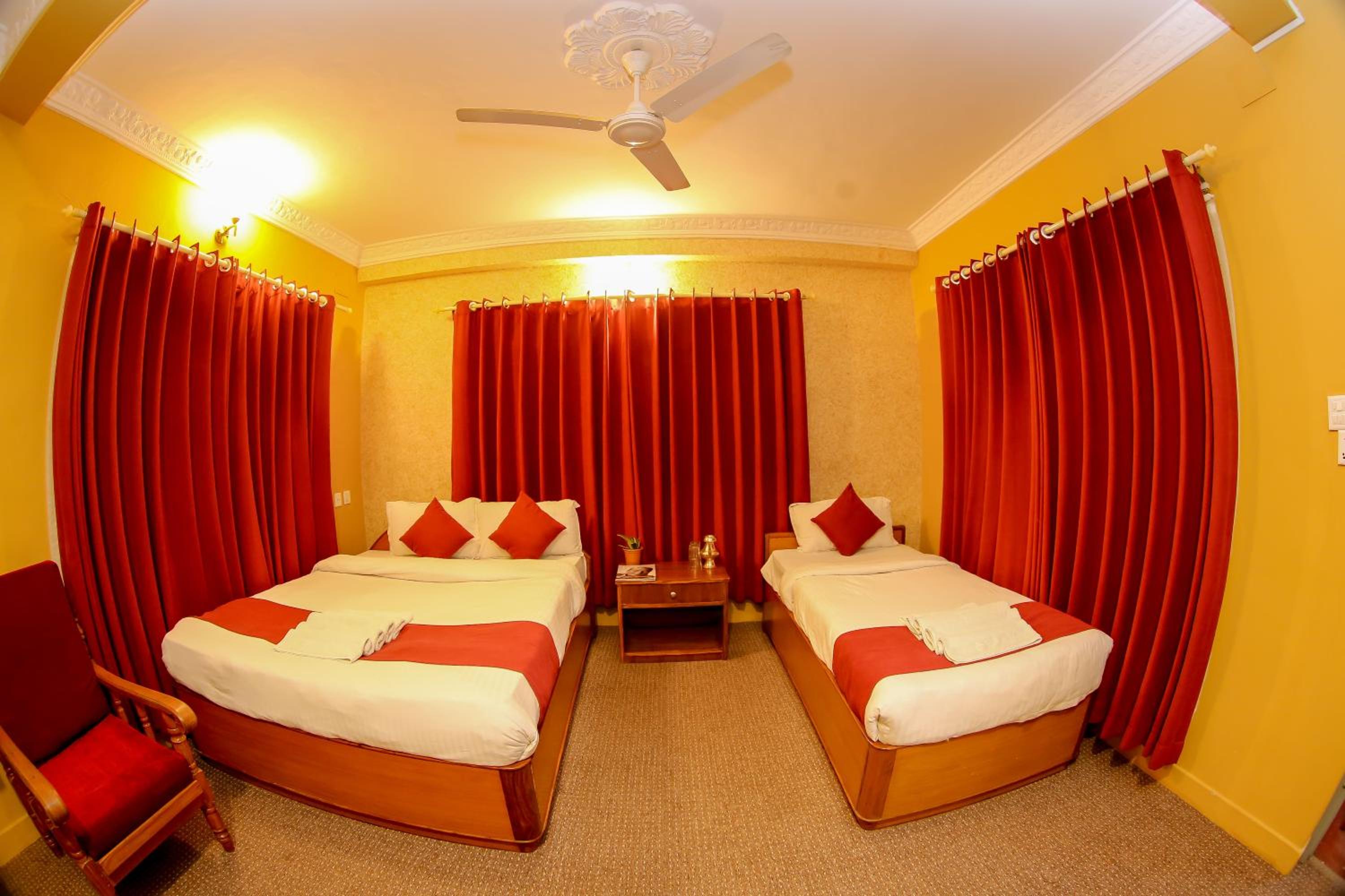 Deluxe Triple Room