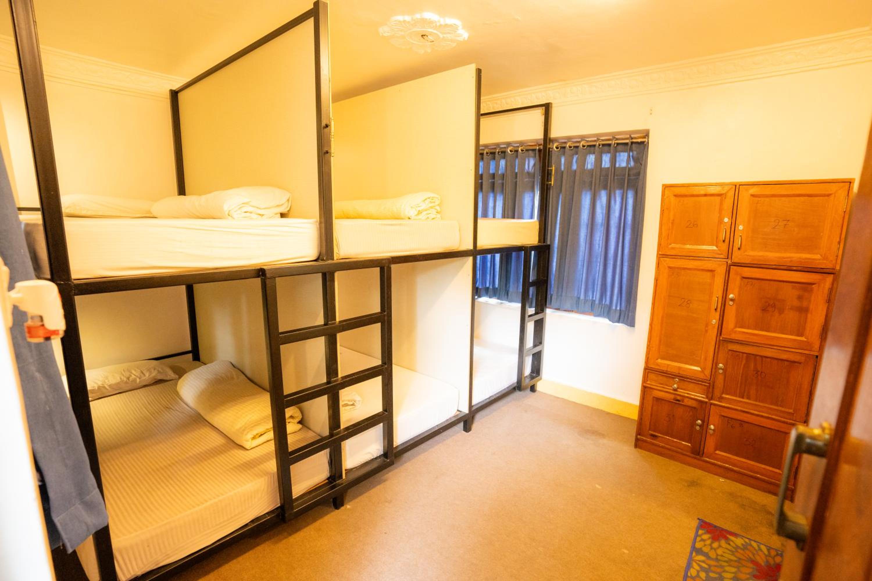 Bed In 6-Bed Mixed Dormitory Room