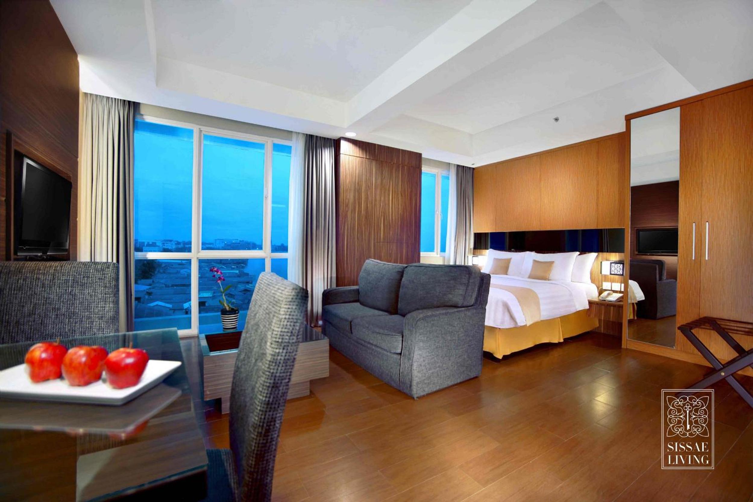 Studio Apartment