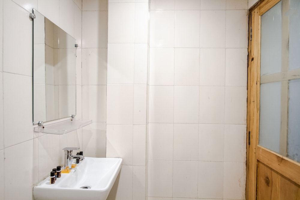 Standard Double Room, 1 King Bed, Balcony, Mountain View