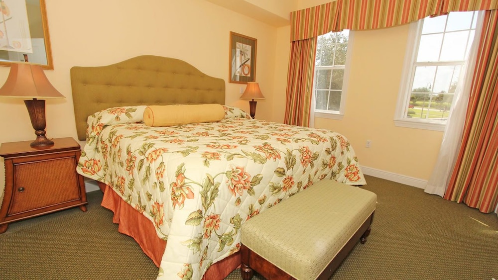 Family Condo, Kitchen, Garden Area