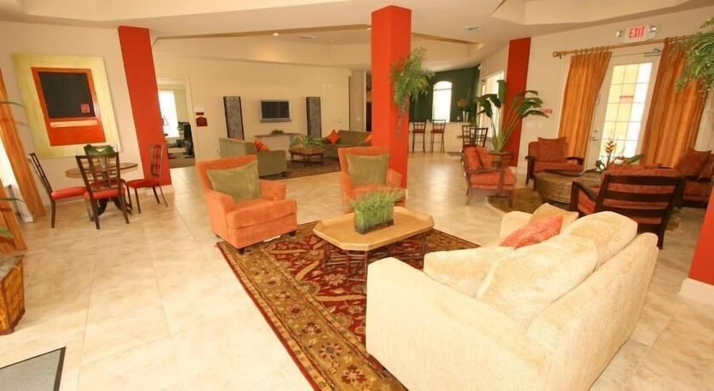 Family Condo, Garden Area