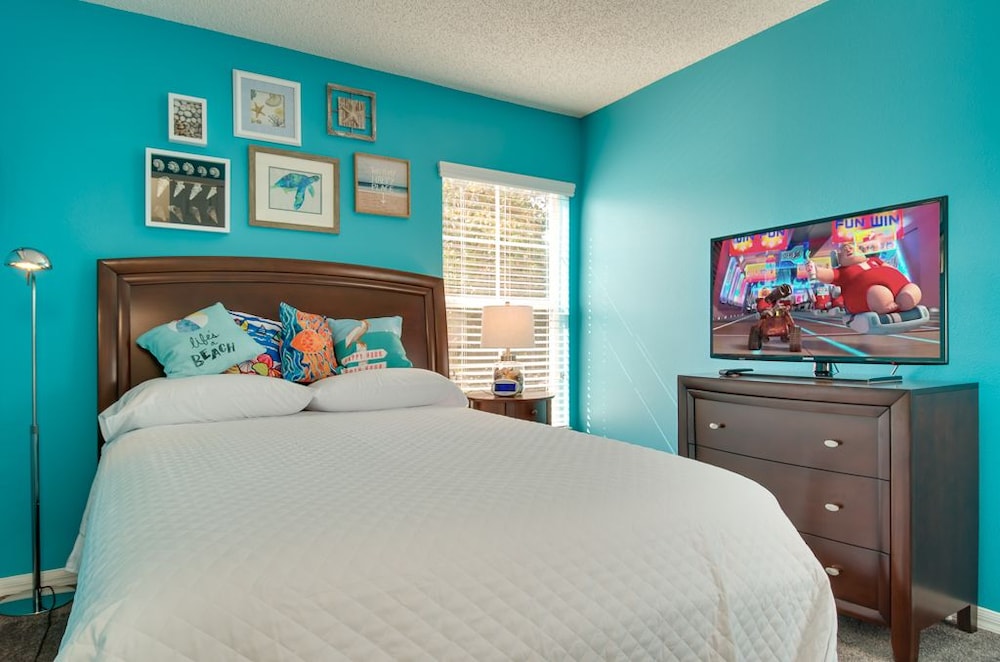 Family Townhome, Balcony, Garden Area