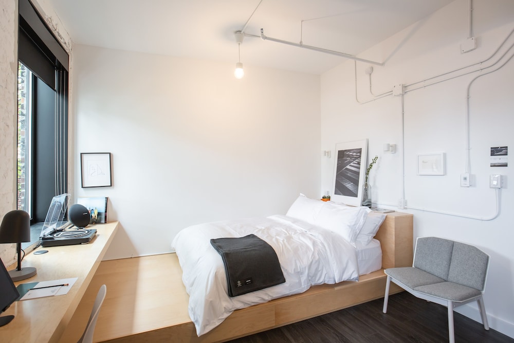 Signature Room, 1 Queen Bed