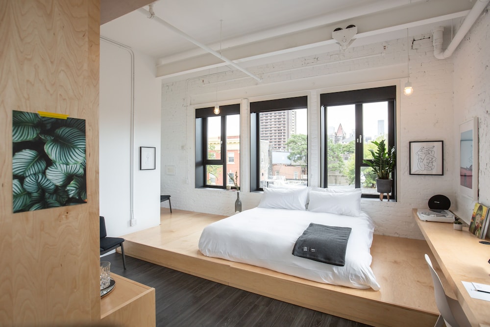 Signature Studio Suite, 1 King Bed