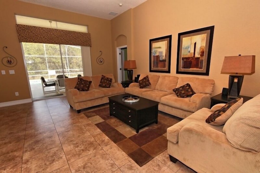 Family Villa, Private Pool, Garden Area