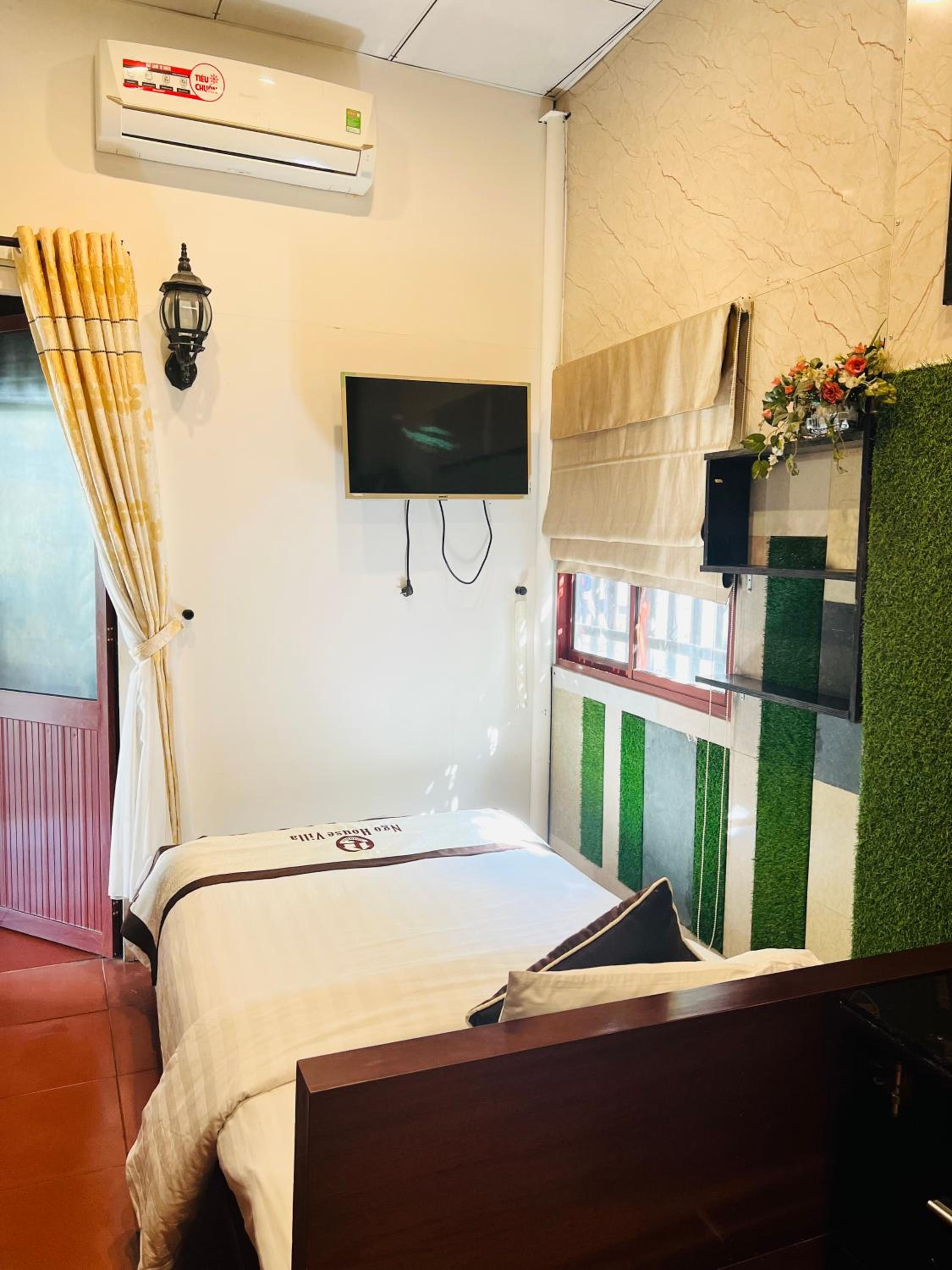 Single Room with Shower