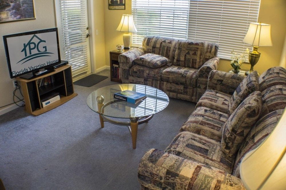 Family Condo, Private Pool, Garden Area