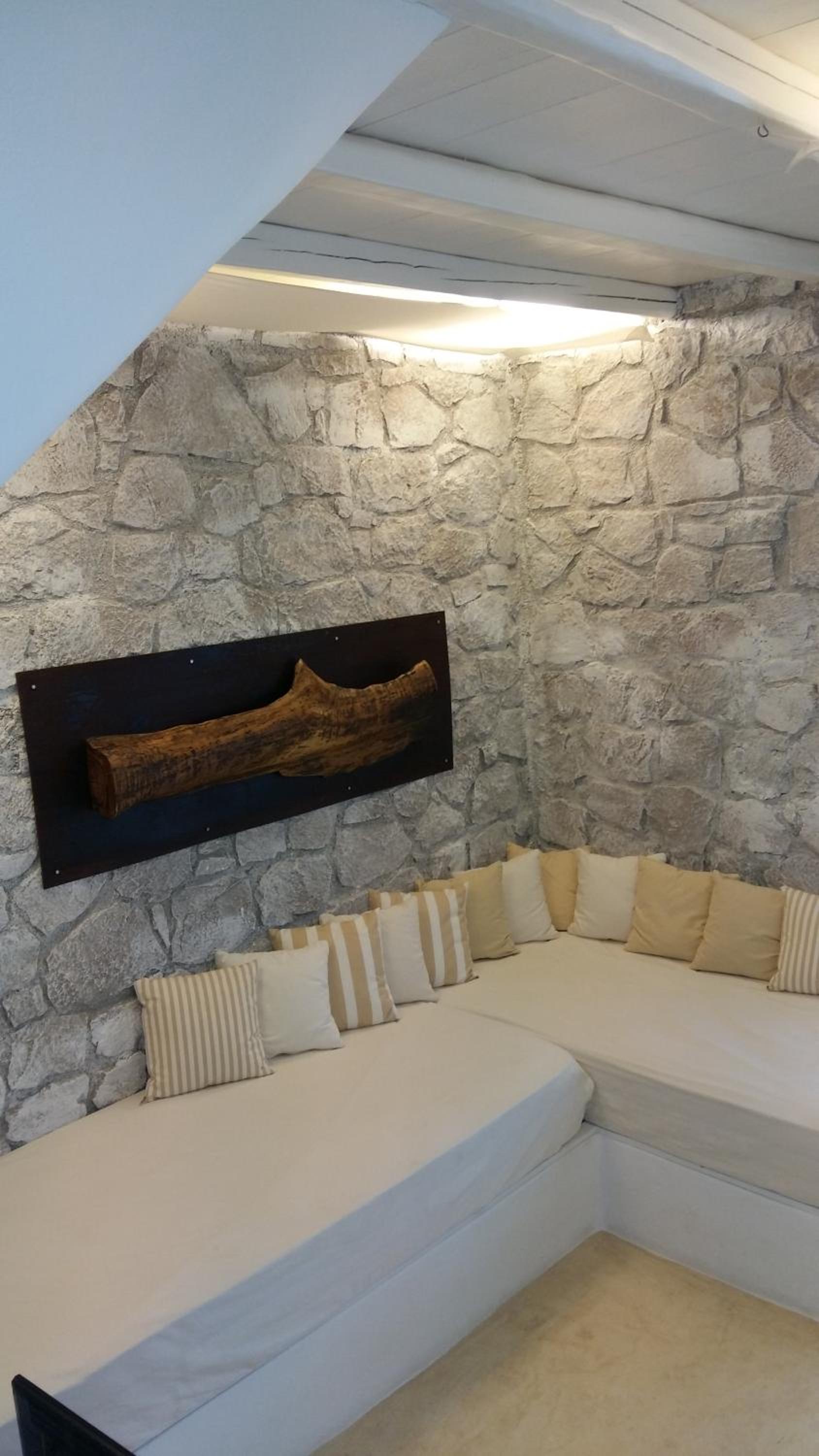 Apartment - Split Level with Sea View