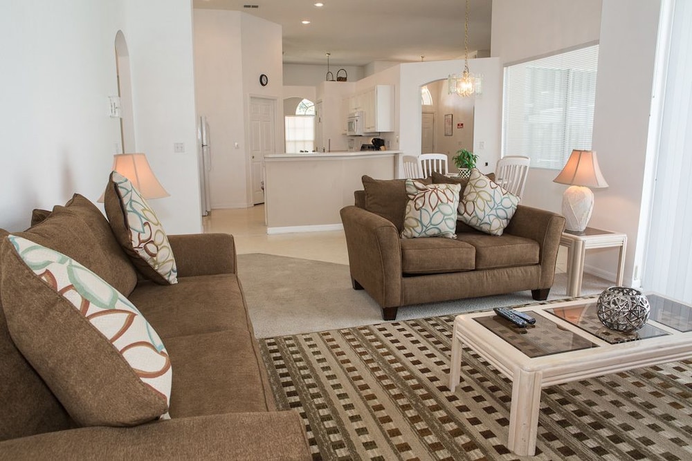 Family Villa, Kitchen, Garden Area