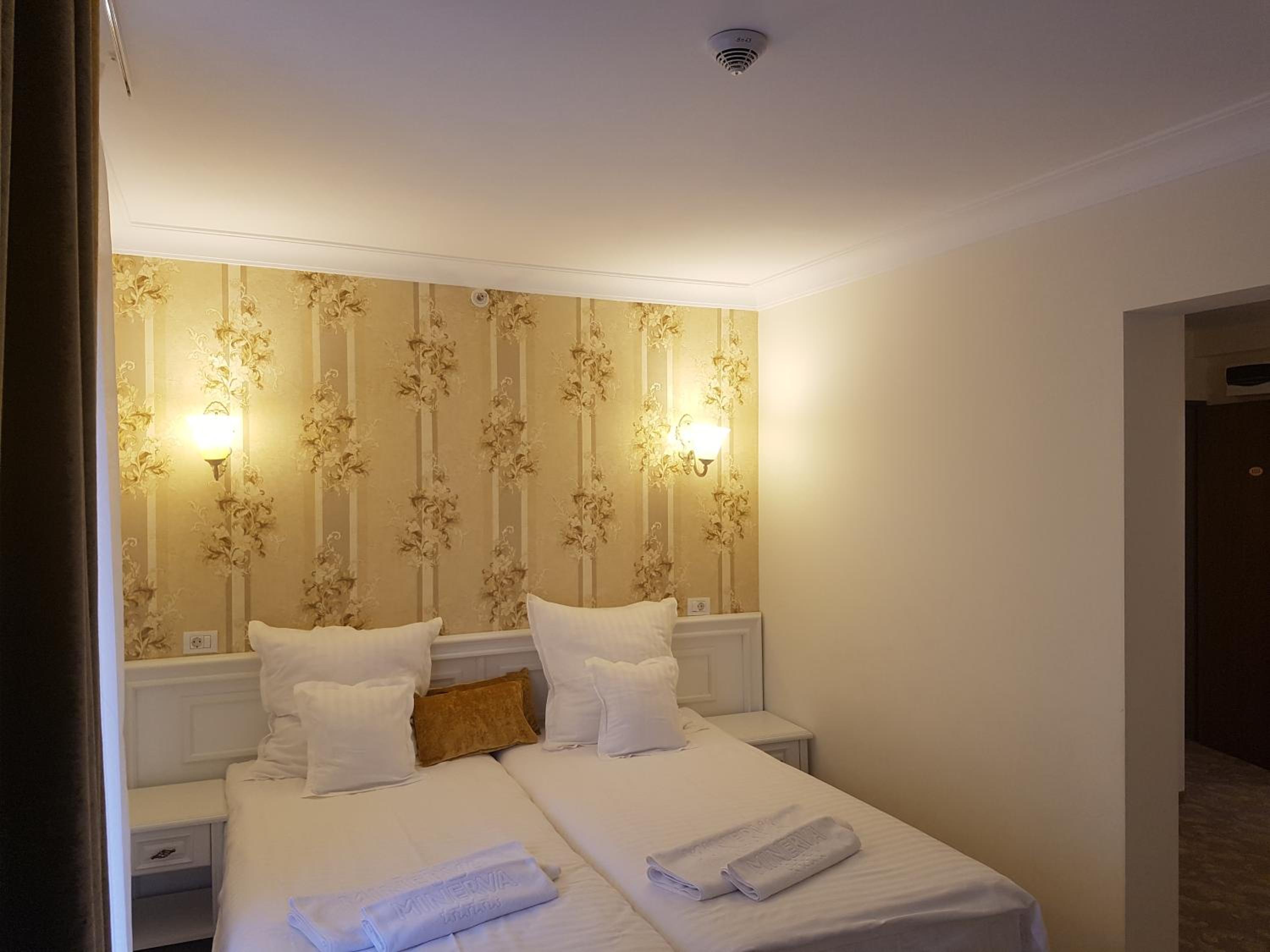 Deluxe Family Suite with Balcony