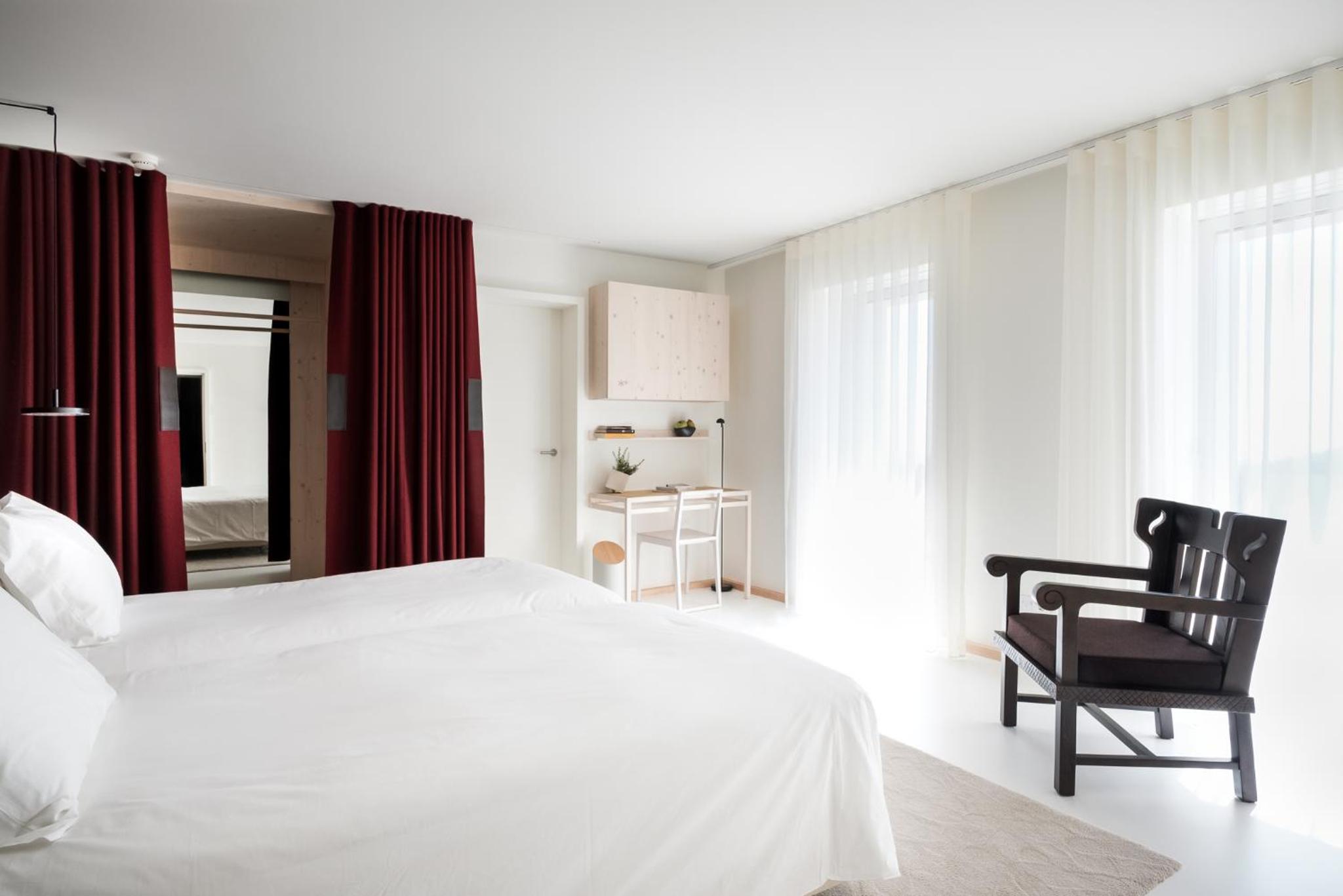 Superior Comfort Double Room with Mountain View
