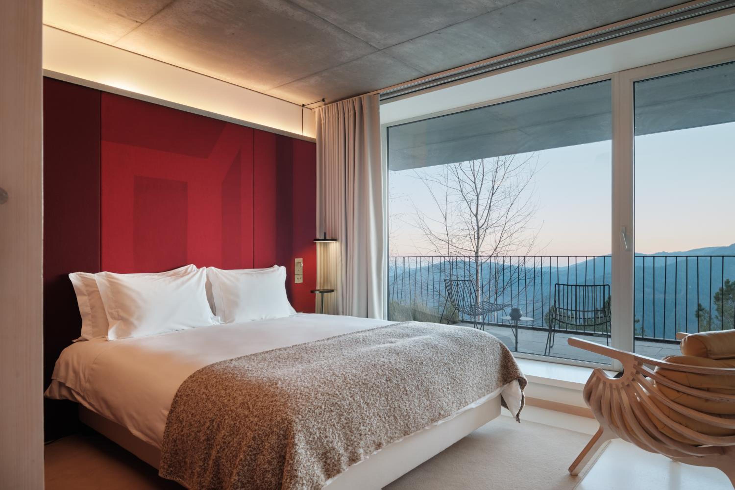 Panoramic Deluxe Suite