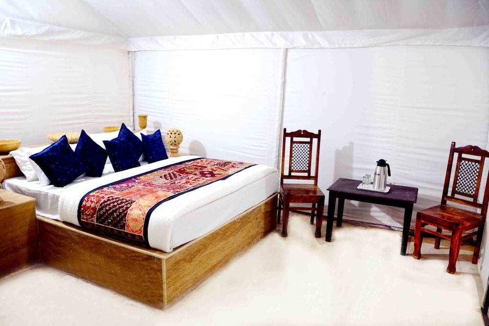 Luxury Tent (Ac)