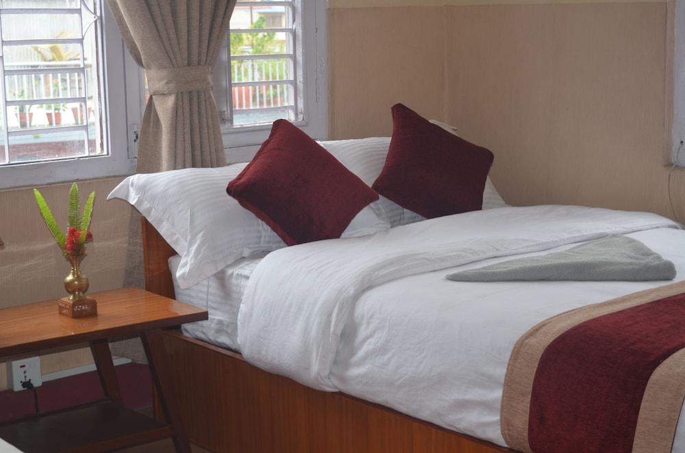 Deluxe Double Or Twin Room, Multiple Beds, Non Smoking