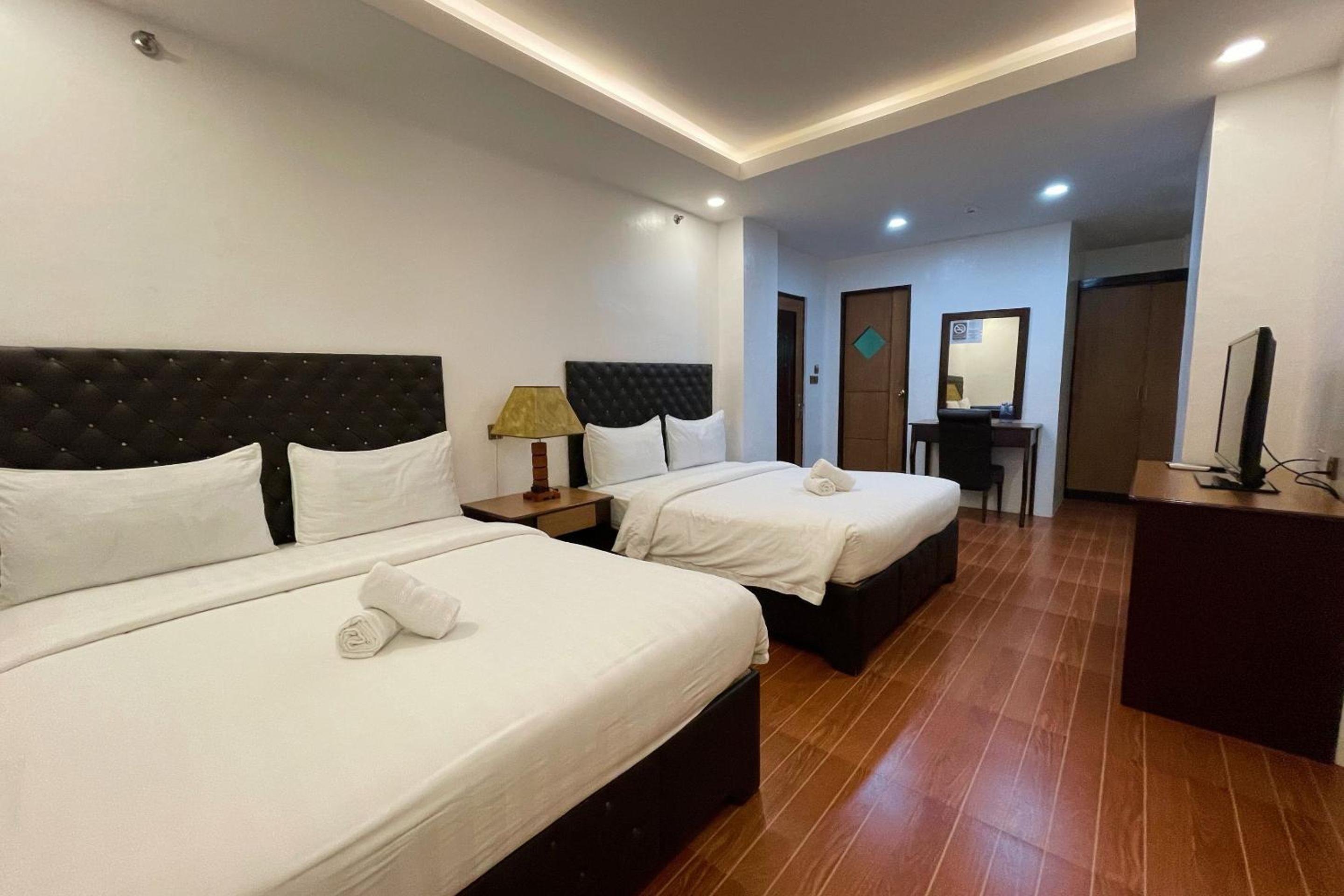Superior Twin Room