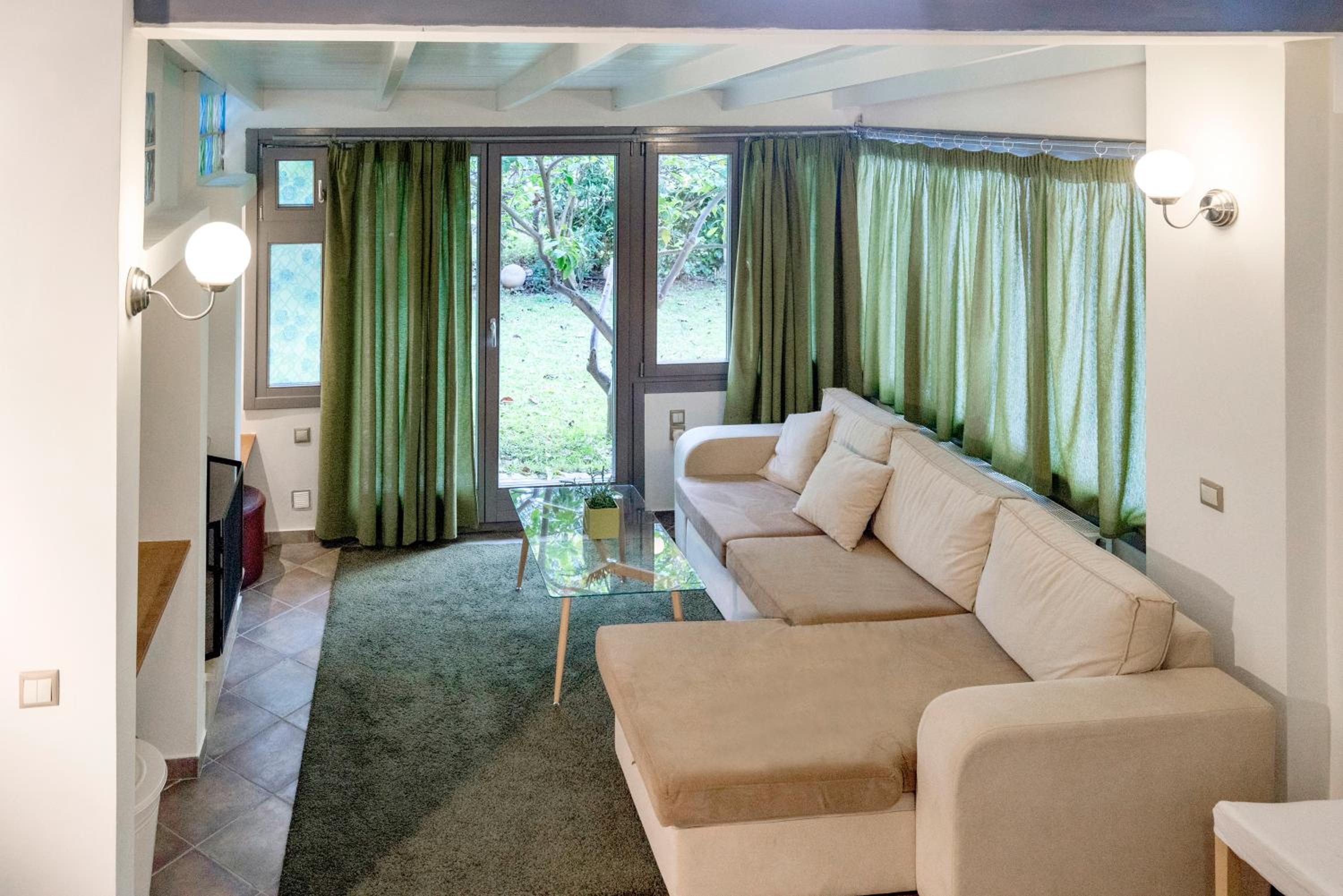 Apartment with Private Garden