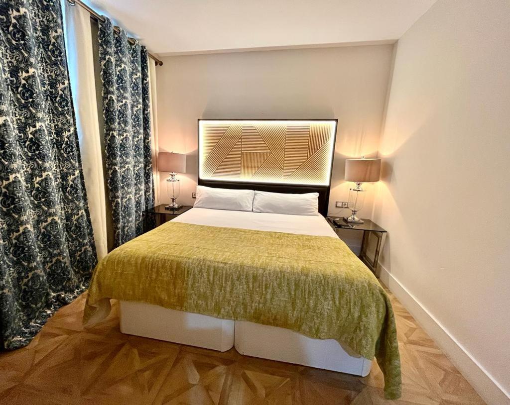 Double Room with Internal View
