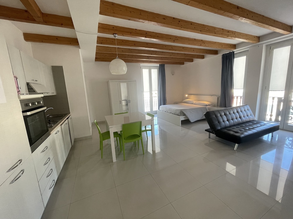 Suite n.2
