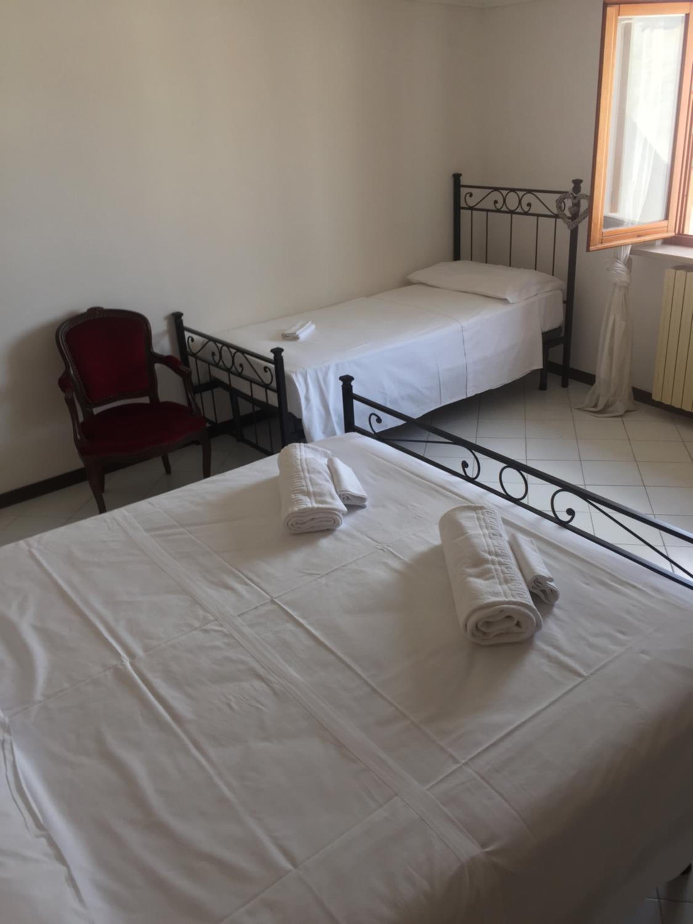 Quadruple Room with Private Bathroom