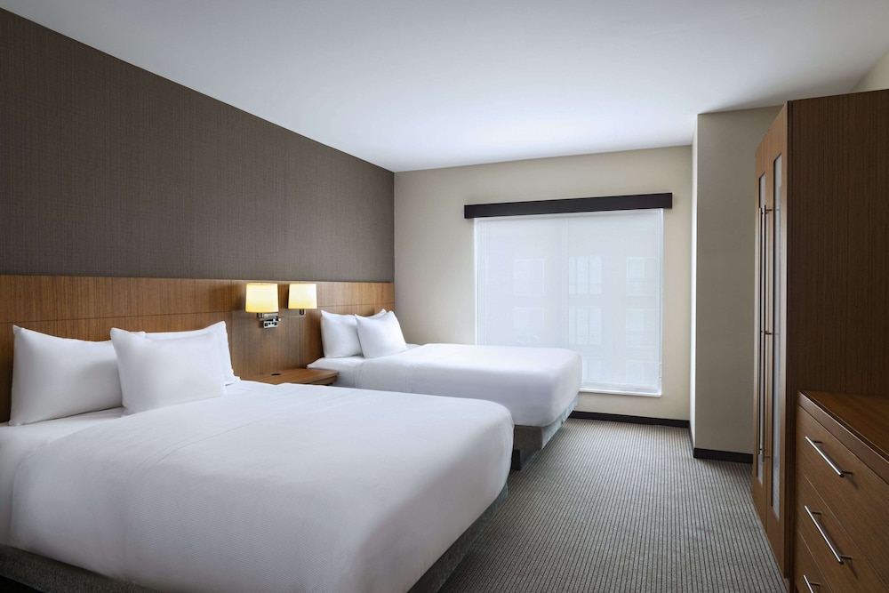 Room, Multiple Beds (2 Queen Beds, Sofa bed, & View)