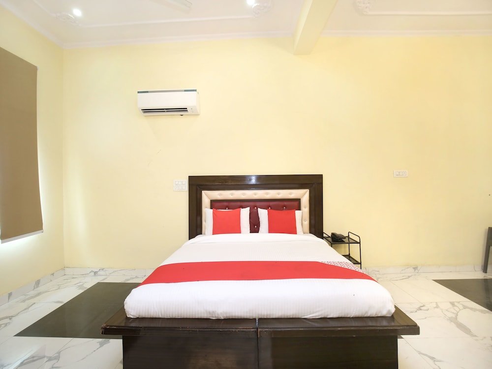 Double Room, 1 King Bed
