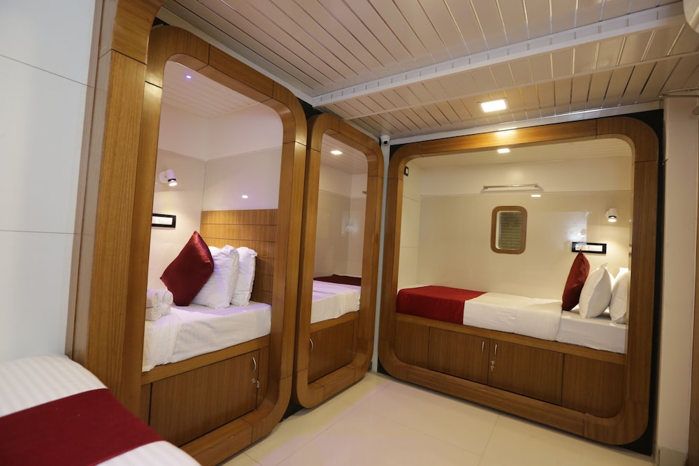 Deluxe Shared Dormitory