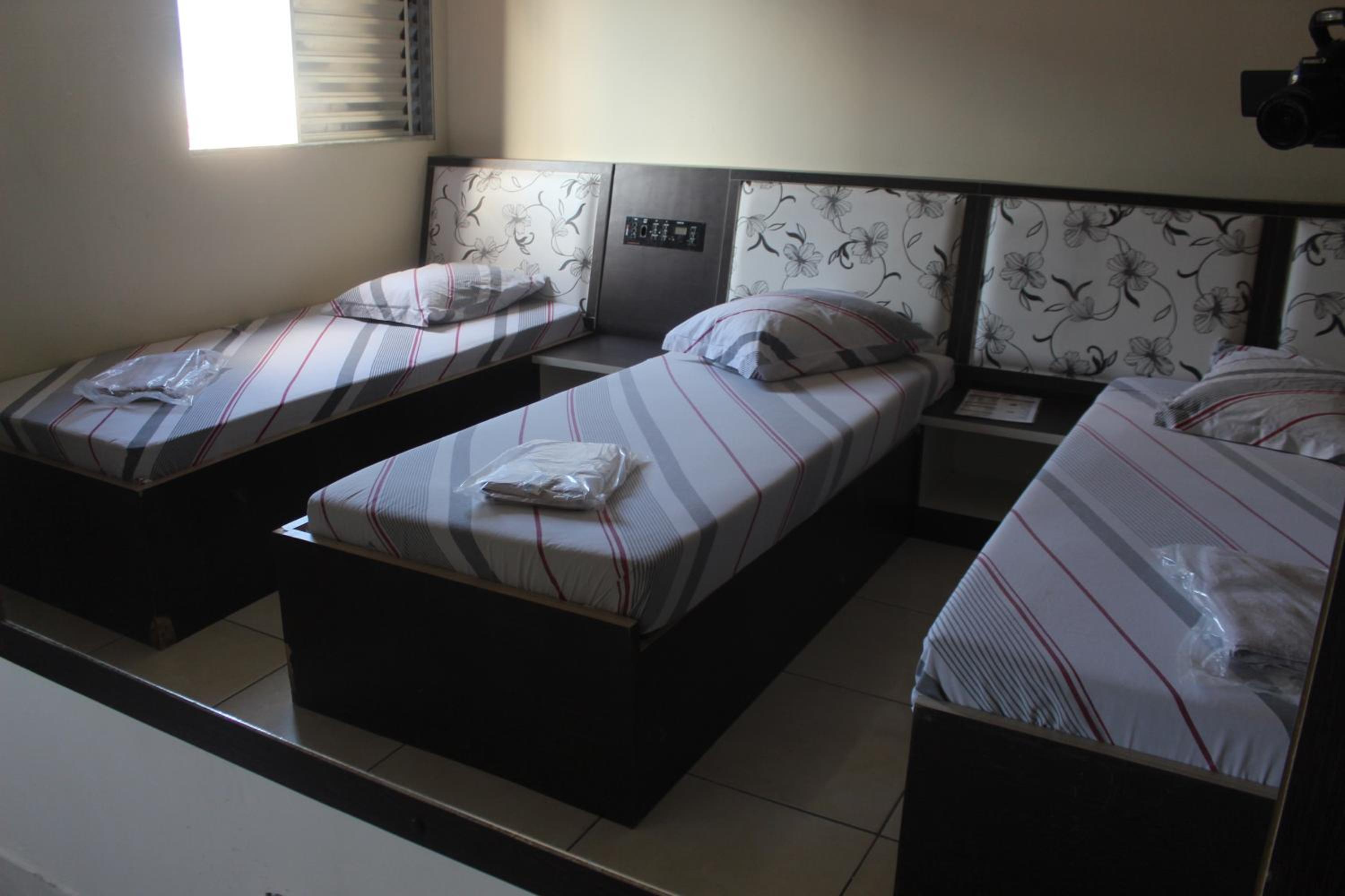 Basic Triple Room