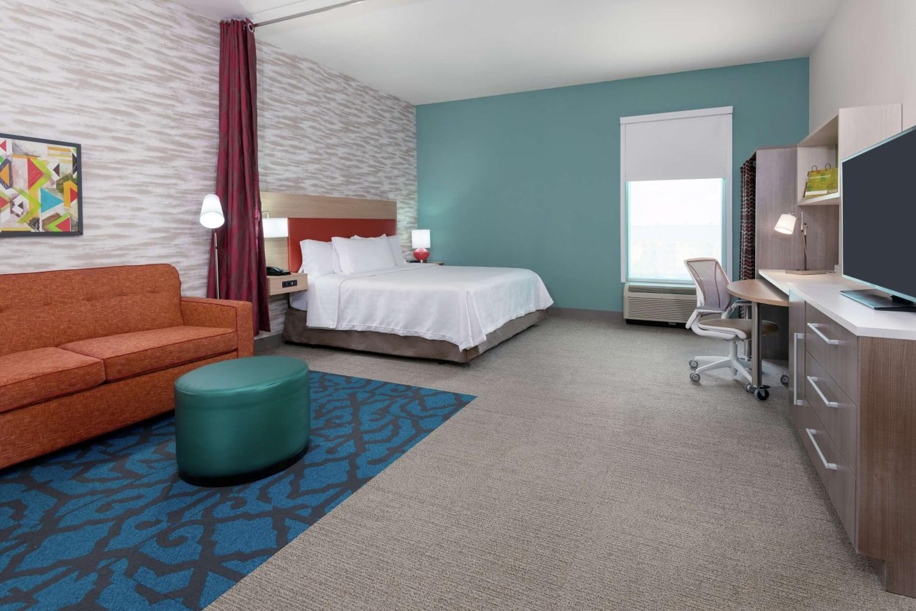 King Studio Suite - Mobility Access/Non-Smoking