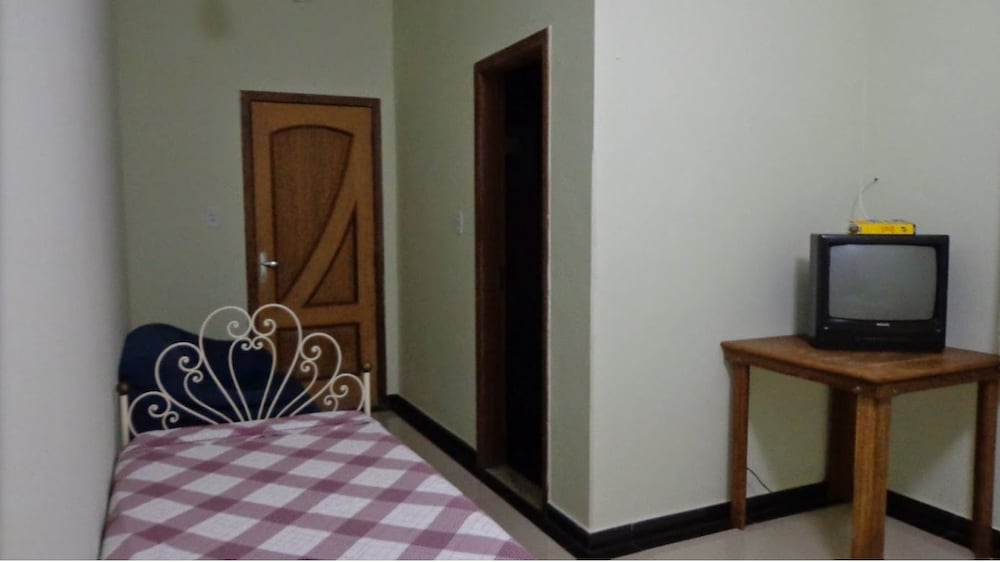 Triple Room, Multiple Beds, Non Smoking