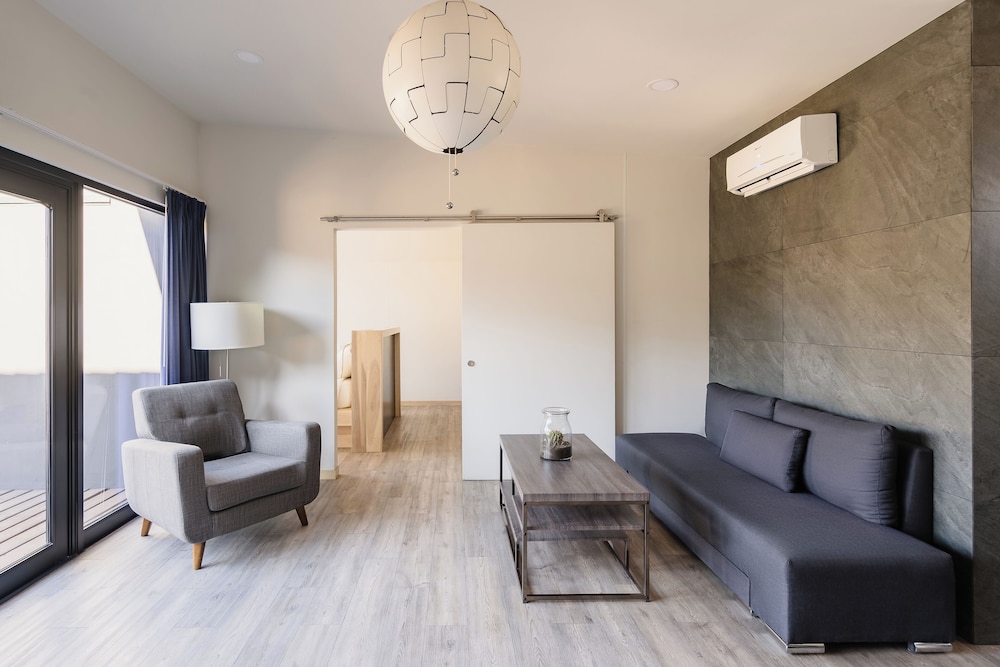 Deluxe Two Bedroom