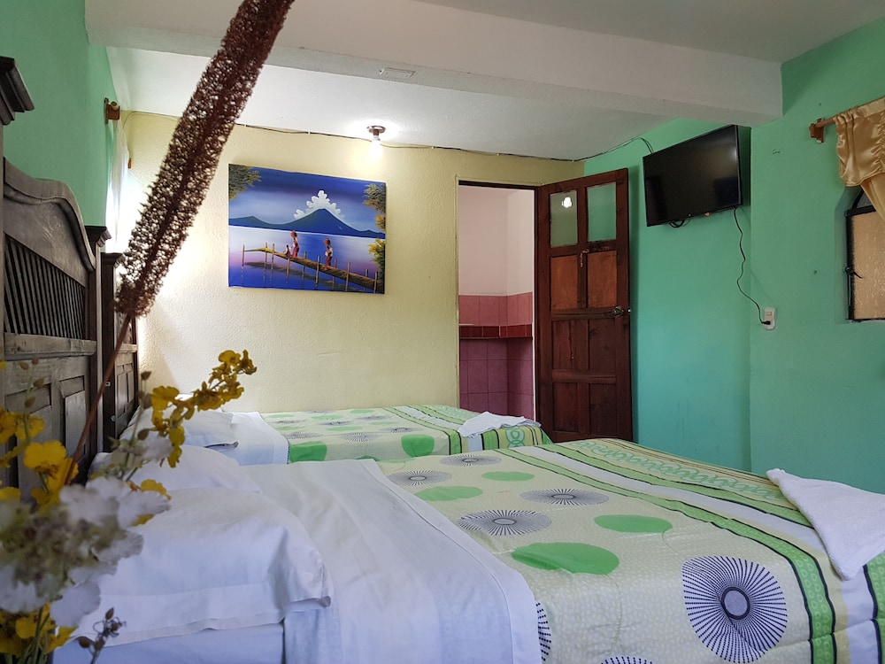 Basic Quadruple Room, Multiple Beds