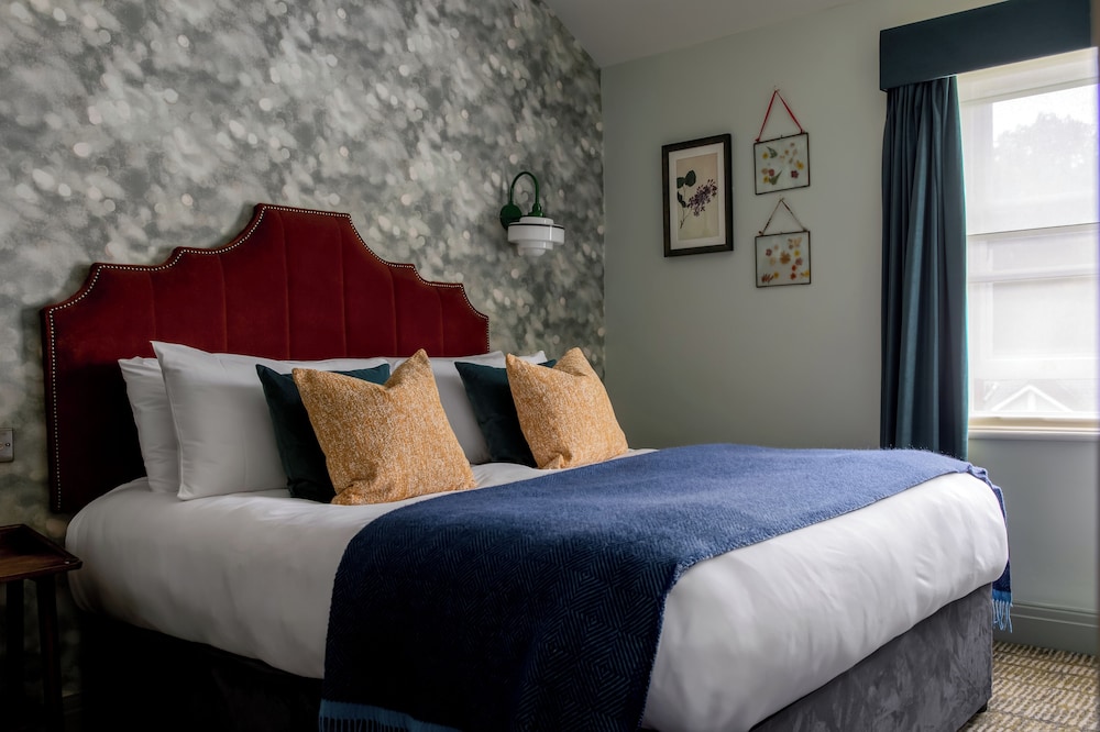 Snug Double Room