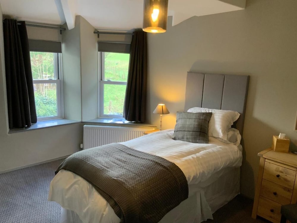 Standard Single Room, Ensuite