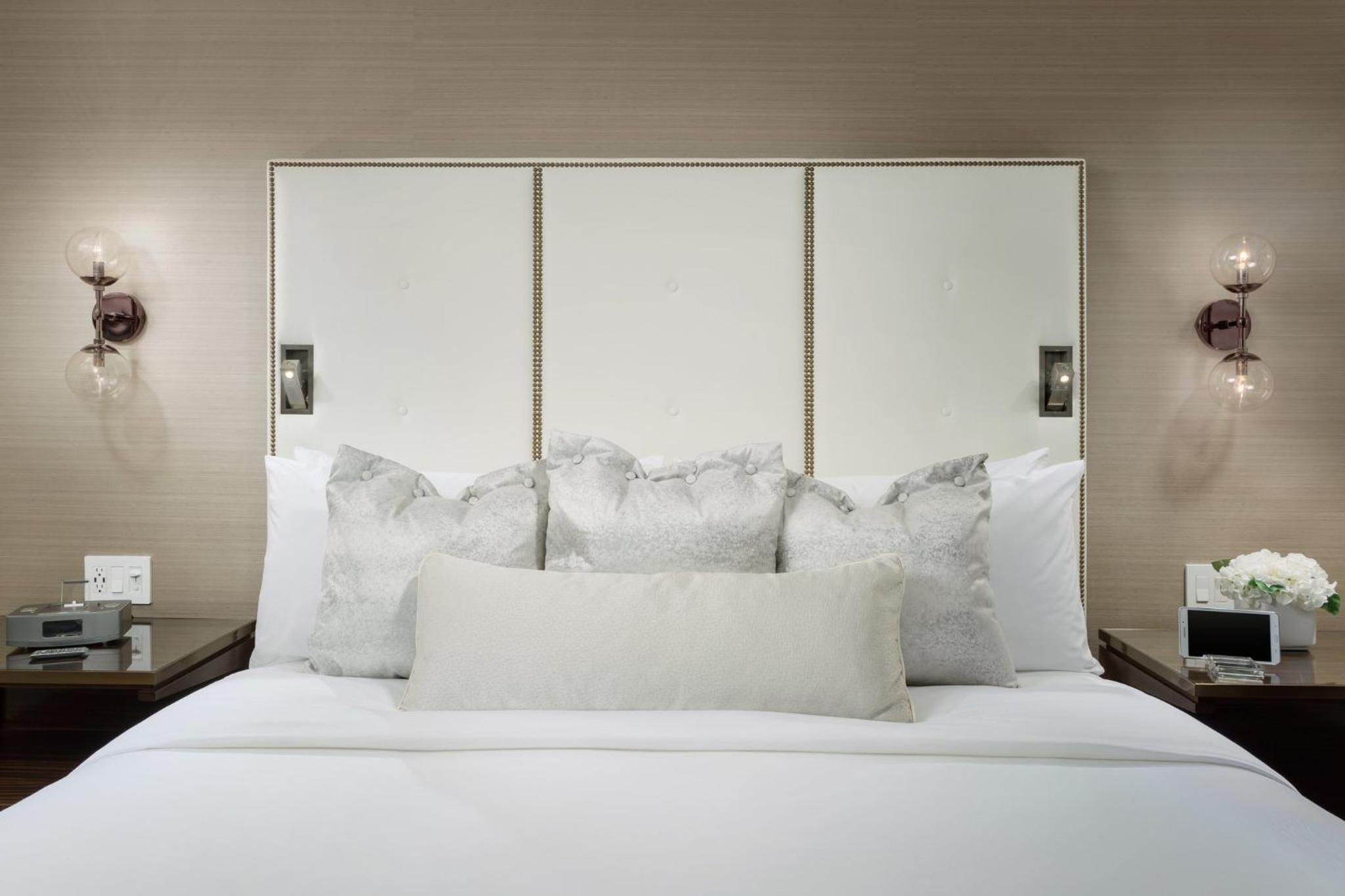 Premium King Room - Manhattan Floor