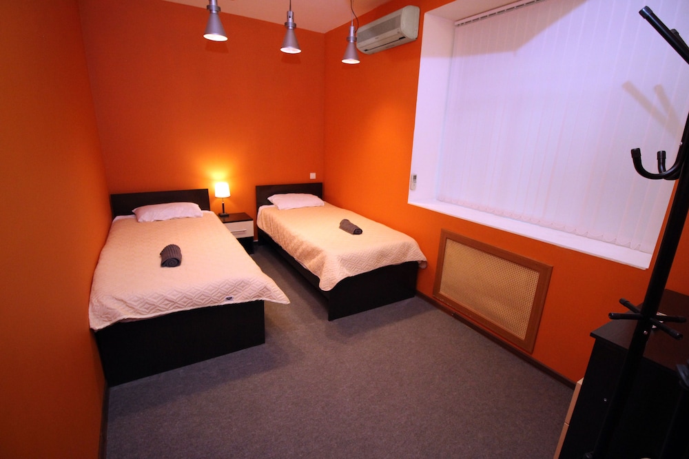 Economy Twin Room