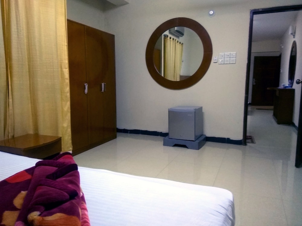 Family Room, 2 Bedrooms, Smoking, Hill View