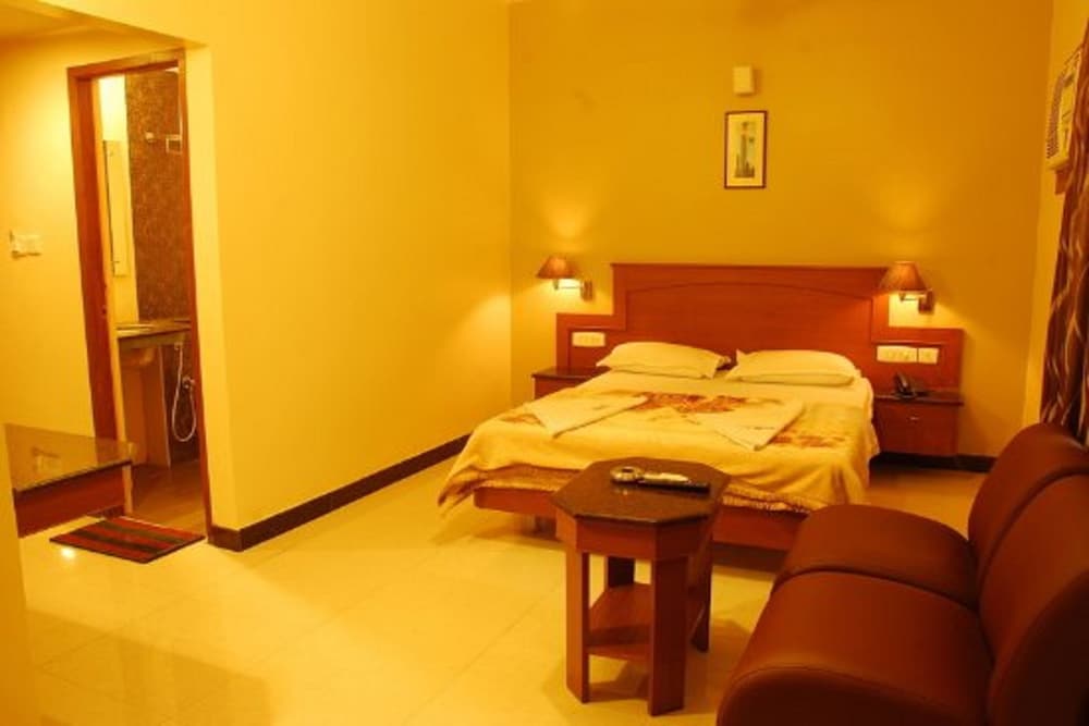 Deluxe Double Room, Accessible, City View