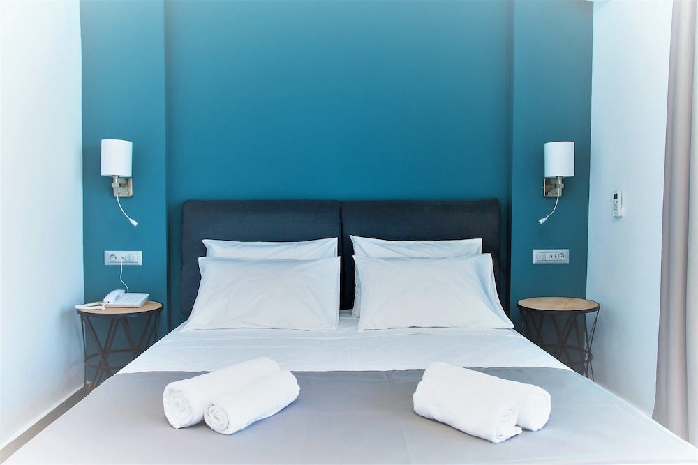 Deluxe Apartment, 1 Queen Bed with Sofa bed, Non Smoking, Sea View